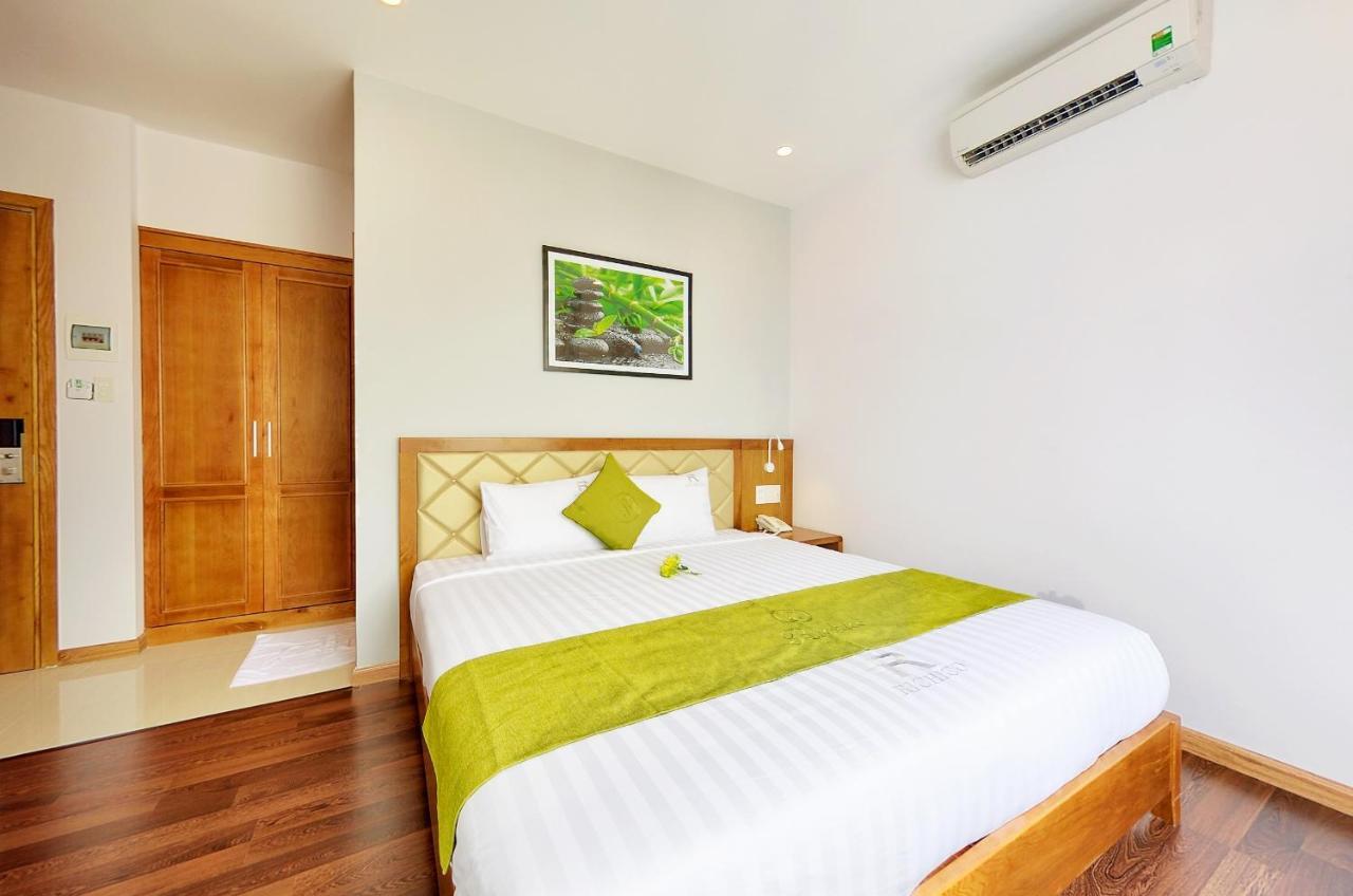 Richico Luxury Apartel Ocean Da Nang Exterior photo