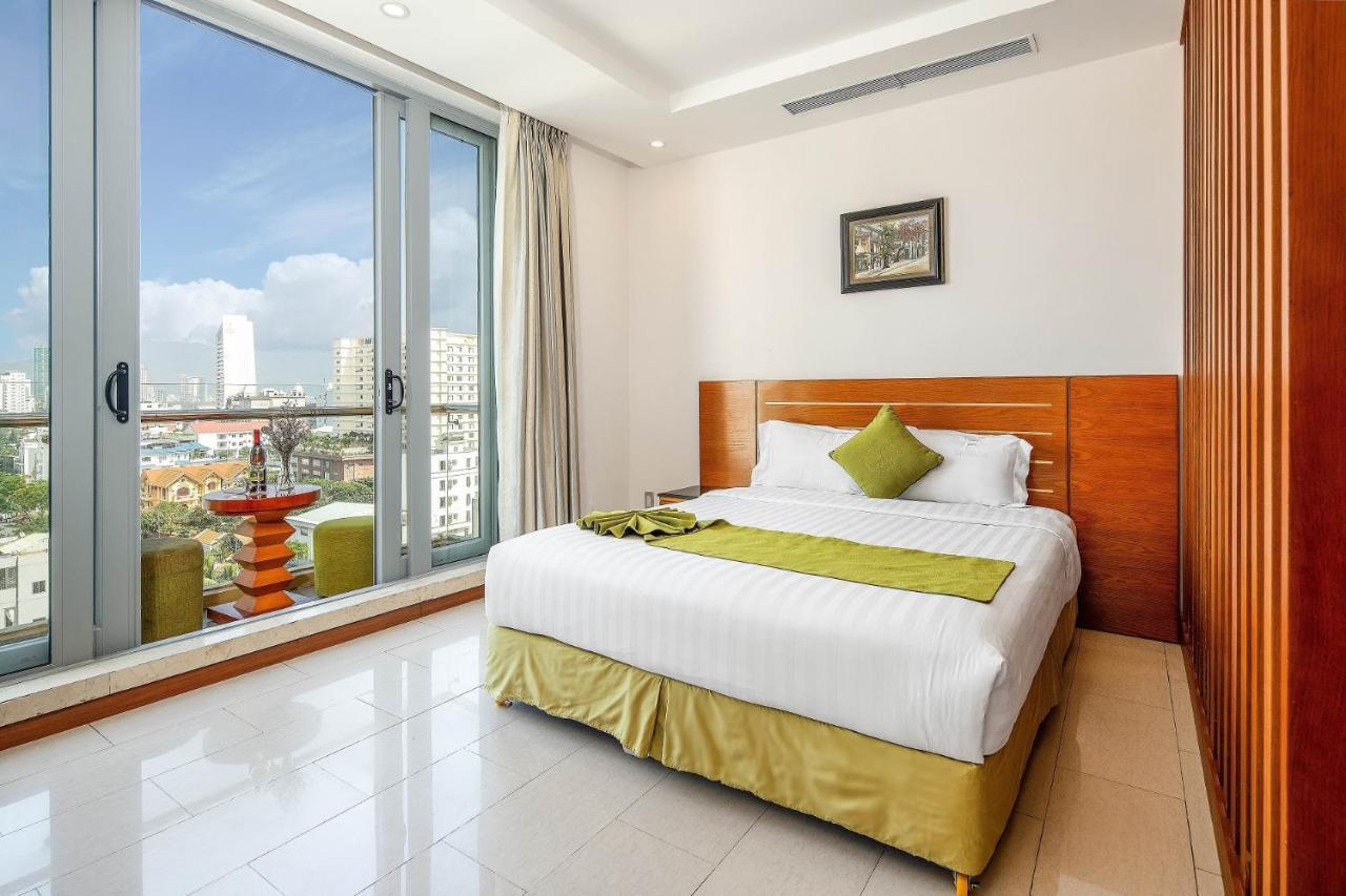 Richico Luxury Apartel Ocean Da Nang Exterior photo