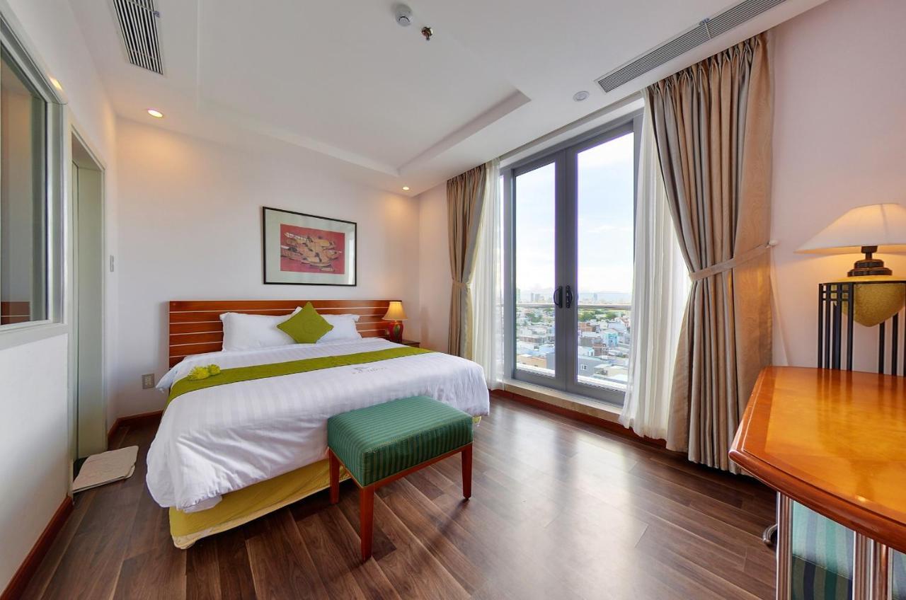 Richico Luxury Apartel Ocean Da Nang Exterior photo