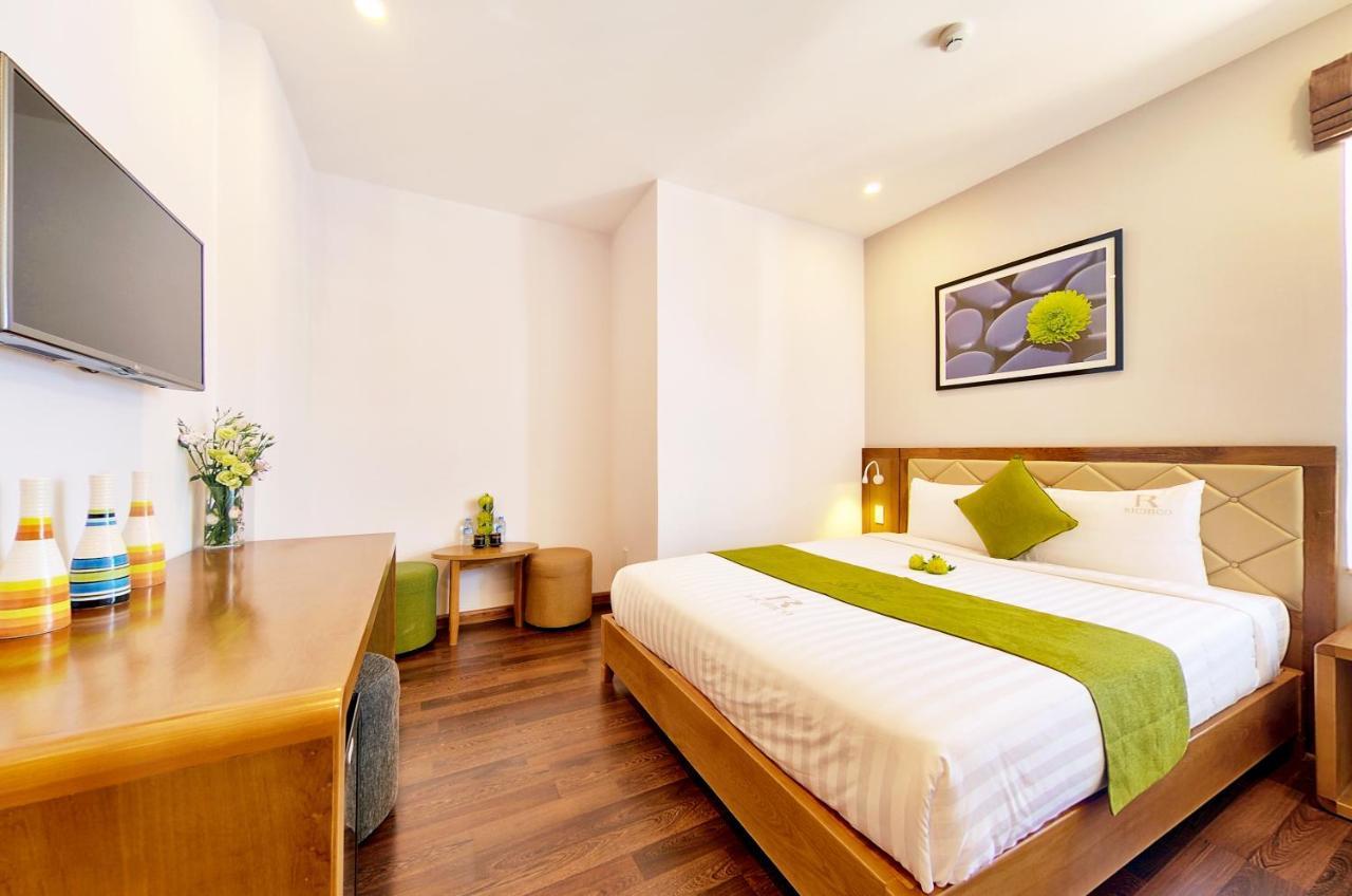 Richico Luxury Apartel Ocean Da Nang Exterior photo